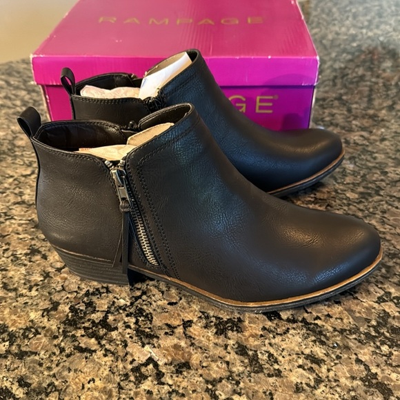 Rampage black brush bootie NIB 8.5M - Picture 2 of 9